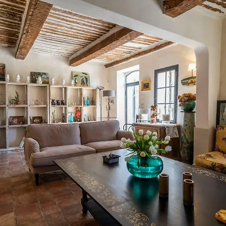 Propriete Avec Piscine Au Coeur Des Vignes De * Cassis