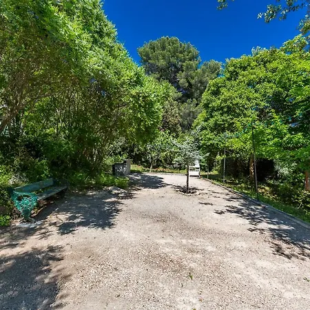 Propriete Avec Piscine Au Coeur Des Vignes De Villa