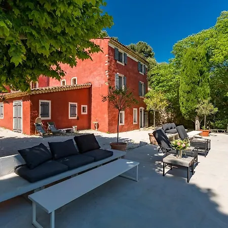 Propriété Avec Piscine Au Coeur Des Vignes De Villa