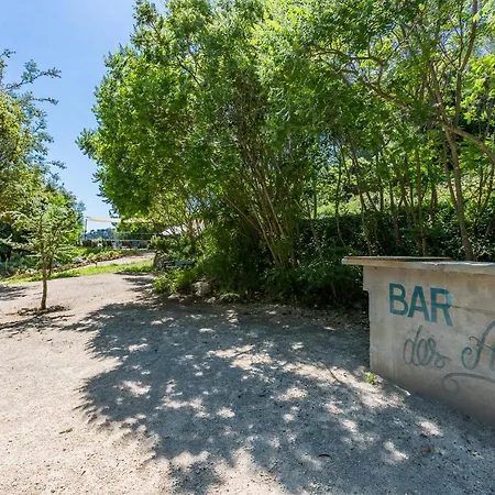 Propriété Avec Piscine Au Coeur Des Vignes De *